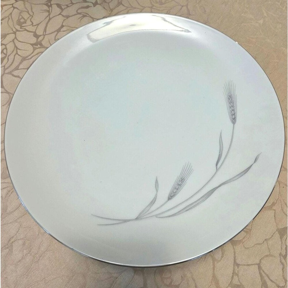 Vintage‎ Silver Wheat 10 1/2" Dinners Plate Platinum Rim (Set of 2) Discont. EUC